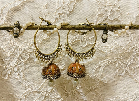 Zar-e-Mehfil Antique Pearl Jhumkas
